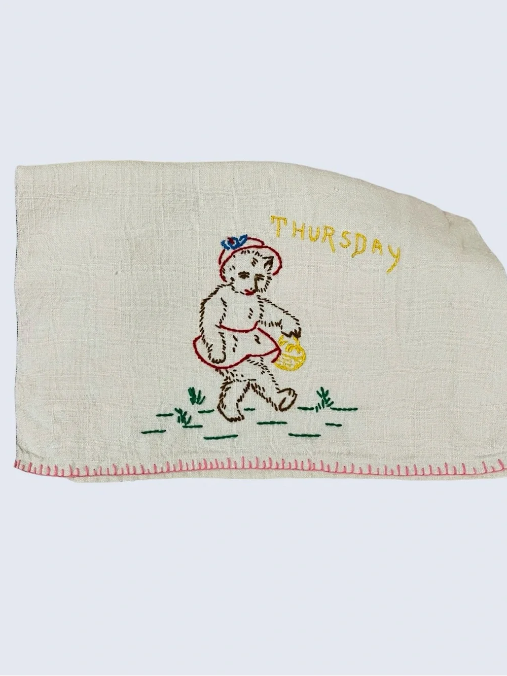 12 Vintage Linen Tea Towels 1940s-70s